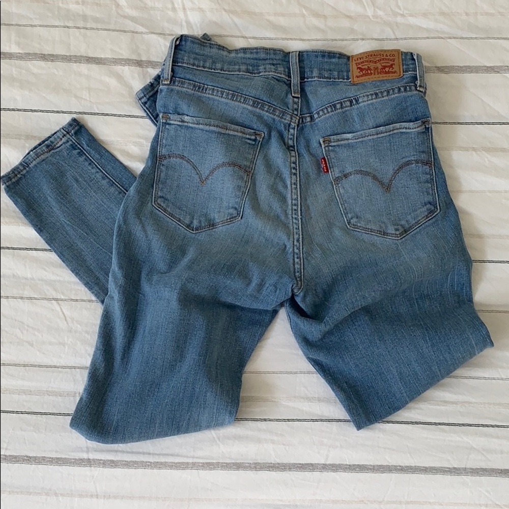 Levi’s High-Rise Skinny